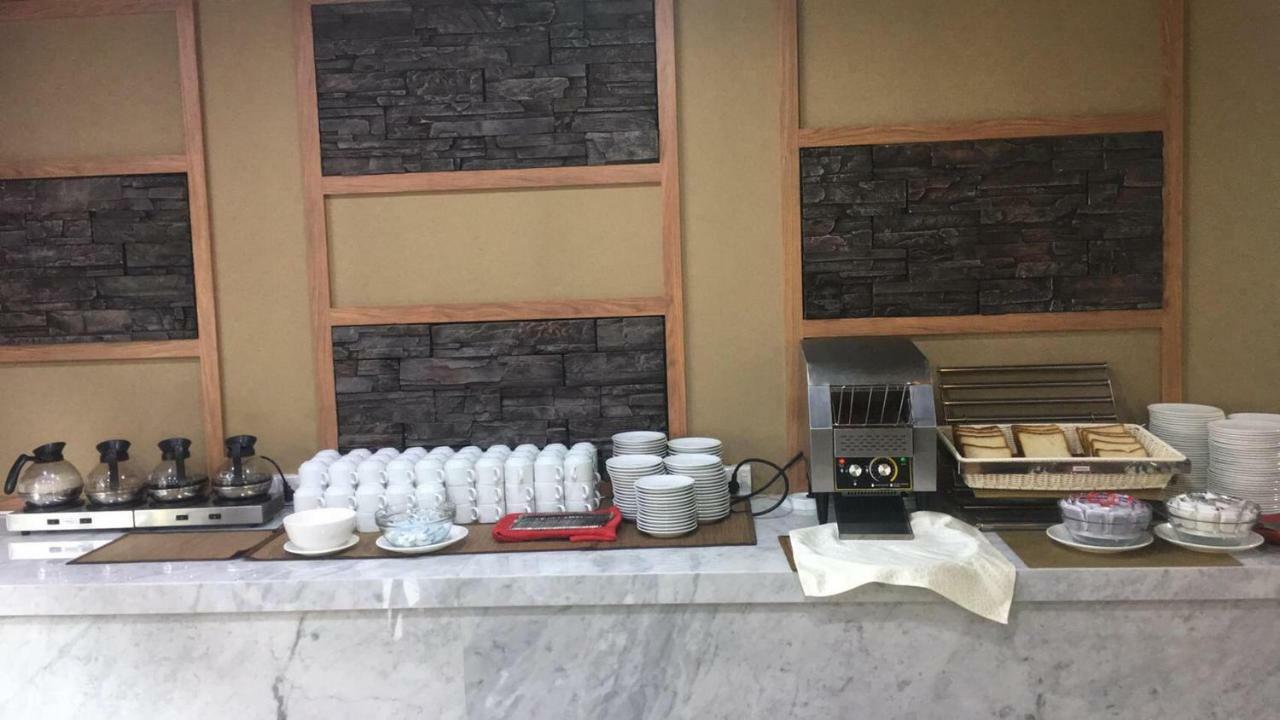 M Soho Danok Hotell Sadao Eksteriør bilde